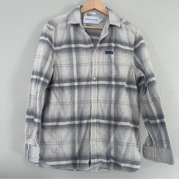 Calvin Klein Gray Plaid Button-Up Shirt Flannel Neutral Casual 90s Small - Picture 1 of 4